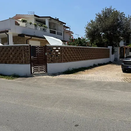 Baia Di Riaci Tropea 圣多米尼卡