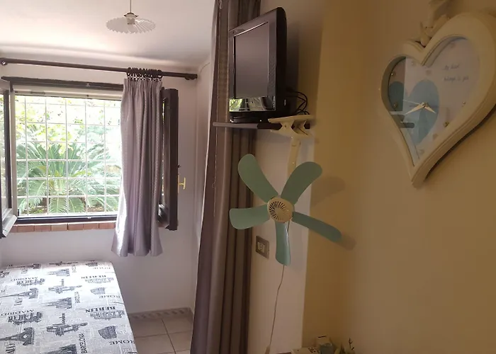 Baia Di Riaci Tropea לינה וארוחת בוקר סנטה דומניקה