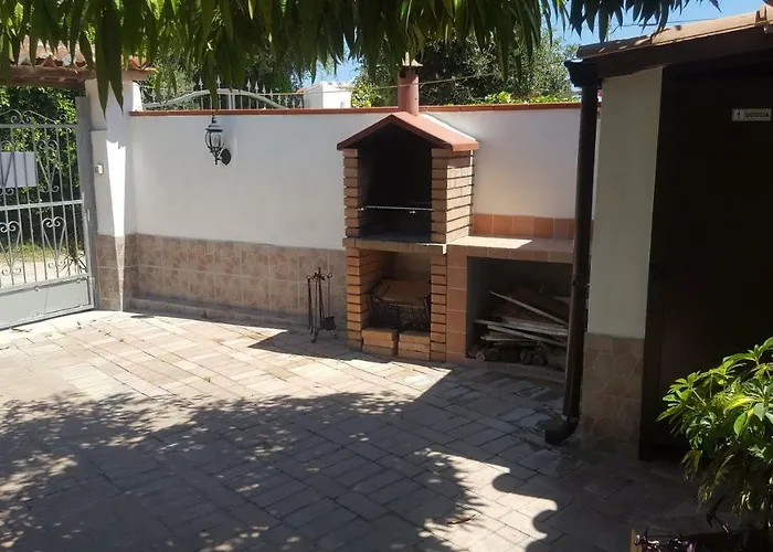 לינה וארוחת בוקר Baia Di Riaci Tropea 3*